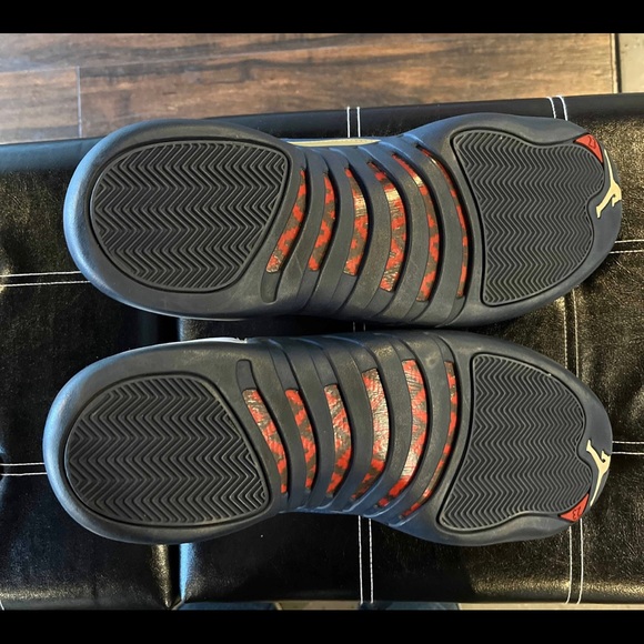 Air Jordan 12 Retro ‘French Blue’ 2004 - Picture 4 of 6